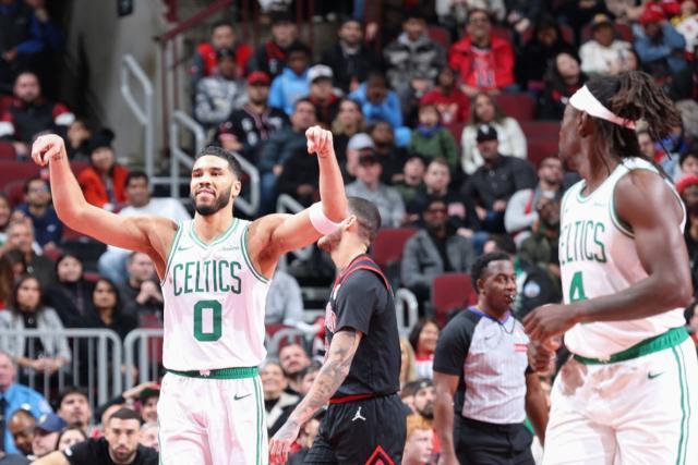 【观察】绿军三分为王拥抱潮流，冲击两连冠底气足