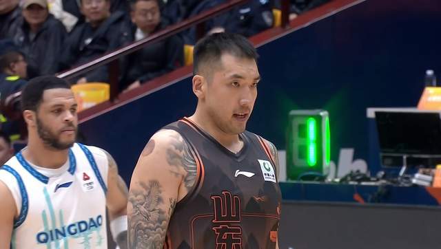 九游体育官方网站-山东男篮德比9分小胜，克里斯42+13，后卫线集体哑火 2新外援太差